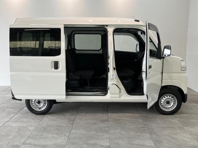 ハイゼットカーゴＤＸ　４ＷＤ　ＣＶＴ　コーナーセンサー　ドラレコ　キーレス衝突被害軽減ブレーキ　コーナーセンサー　前席パワーウインドウ　ＡＭ／ＦＭステレオ　ドラレコ　両側スライドドア　オートライト　マニュアルレベリング　キーレスエントリー　エコアイドル　パートタイム４ＷＤ（滋賀県）の中古車