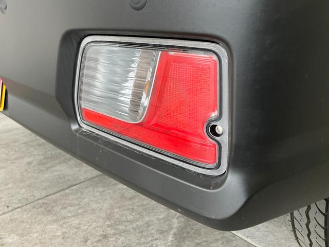 ハイゼットカーゴＤＸ　４ＷＤ　ＣＶＴ　コーナーセンサー　ドラレコ　キーレス衝突被害軽減ブレーキ　コーナーセンサー　前席パワーウインドウ　ＡＭ／ＦＭステレオ　ドラレコ　両側スライドドア　オートライト　マニュアルレベリング　キーレスエントリー　エコアイドル　パートタイム４ＷＤ（滋賀県）の中古車