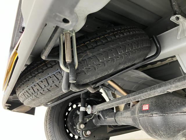 ハイゼットカーゴＤＸ　４ＷＤ　ＣＶＴ　コーナーセンサー　ドラレコ　キーレス衝突被害軽減ブレーキ　コーナーセンサー　前席パワーウインドウ　ＡＭ／ＦＭステレオ　ドラレコ　両側スライドドア　オートライト　マニュアルレベリング　キーレスエントリー　エコアイドル　パートタイム４ＷＤ（滋賀県）の中古車