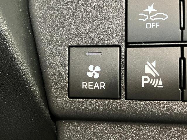 ハイゼットカーゴＤＸ　４ＷＤ　ＣＶＴ　コーナーセンサー　ドラレコ　キーレス衝突被害軽減ブレーキ　コーナーセンサー　前席パワーウインドウ　ＡＭ／ＦＭステレオ　ドラレコ　両側スライドドア　オートライト　マニュアルレベリング　キーレスエントリー　エコアイドル　パートタイム４ＷＤ（滋賀県）の中古車