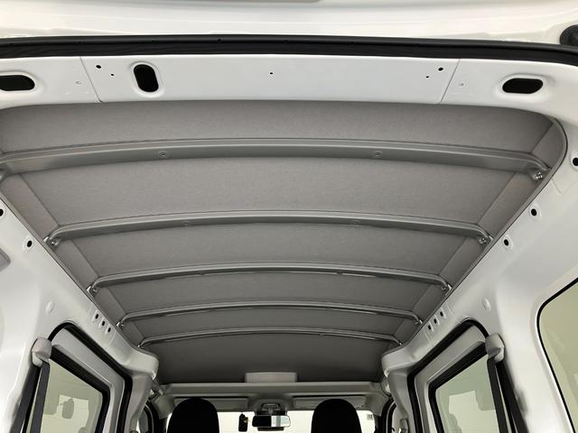 ハイゼットカーゴＤＸ　４ＷＤ　ＣＶＴ　コーナーセンサー　ドラレコ　キーレス衝突被害軽減ブレーキ　コーナーセンサー　前席パワーウインドウ　ＡＭ／ＦＭステレオ　ドラレコ　両側スライドドア　オートライト　マニュアルレベリング　キーレスエントリー　エコアイドル　パートタイム４ＷＤ（滋賀県）の中古車