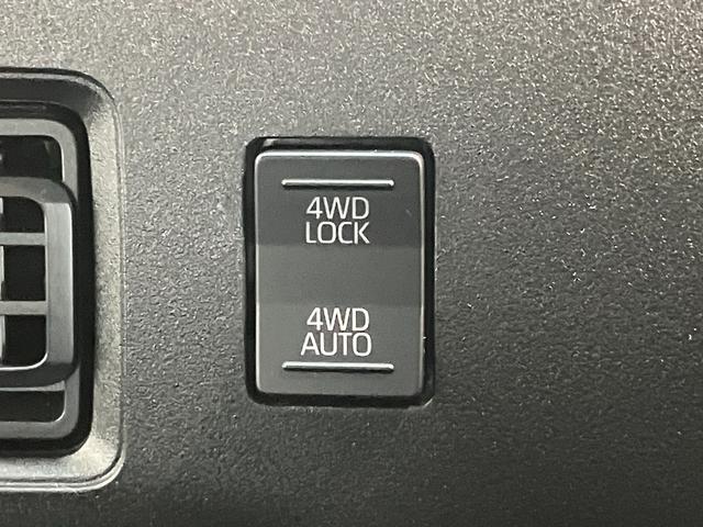 ハイゼットカーゴＤＸ　４ＷＤ　ＣＶＴ車　ドラレコ　キーレス　コーナーセンサー衝突被害軽減ブレーキ　スマアシ　パートタイム４ＷＤ　コーナーセンサー　前席パワーウインドウ　ＡＭ／ＦＭステレオ　ドラレコ　両側スライドドア　オートライト　マニュアルレベリング（滋賀県）の中古車