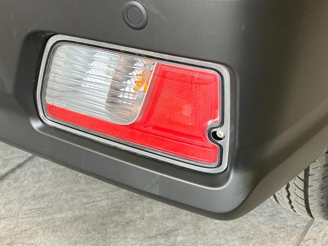 ハイゼットカーゴＤＸ　４ＷＤ　ＣＶＴ車　ドラレコ　キーレス　コーナーセンサー衝突被害軽減ブレーキ　スマアシ　パートタイム４ＷＤ　コーナーセンサー　前席パワーウインドウ　ＡＭ／ＦＭステレオ　ドラレコ　両側スライドドア　オートライト　マニュアルレベリング（滋賀県）の中古車