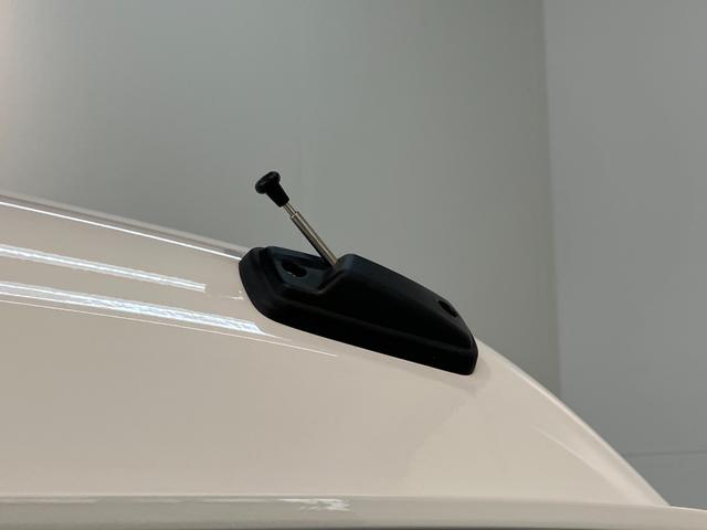 ハイゼットカーゴＤＸ　４ＷＤ　ＣＶＴ車　ドラレコ　キーレス　コーナーセンサー衝突被害軽減ブレーキ　スマアシ　パートタイム４ＷＤ　コーナーセンサー　前席パワーウインドウ　ＡＭ／ＦＭステレオ　ドラレコ　両側スライドドア　オートライト　マニュアルレベリング（滋賀県）の中古車