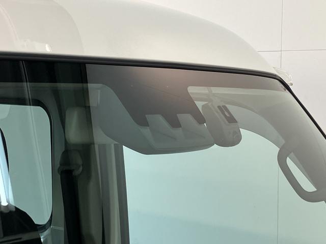 ハイゼットカーゴＤＸ　４ＷＤ　ＣＶＴ車　ドラレコ　キーレス　コーナーセンサー衝突被害軽減ブレーキ　スマアシ　パートタイム４ＷＤ　コーナーセンサー　前席パワーウインドウ　ＡＭ／ＦＭステレオ　ドラレコ　両側スライドドア　オートライト　マニュアルレベリング（滋賀県）の中古車