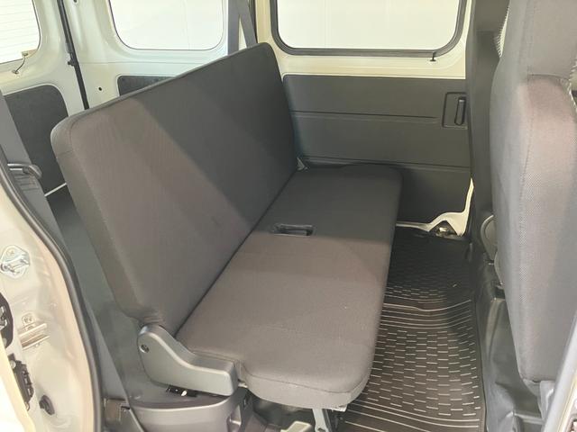 ハイゼットカーゴＤＸ　４ＷＤ　ＣＶＴ車　ドラレコ　キーレス　コーナーセンサー衝突被害軽減ブレーキ　スマアシ　パートタイム４ＷＤ　コーナーセンサー　前席パワーウインドウ　ＡＭ／ＦＭステレオ　ドラレコ　両側スライドドア　オートライト　マニュアルレベリング（滋賀県）の中古車