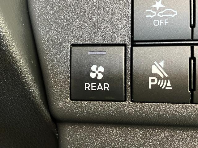 ハイゼットカーゴＤＸ　４ＷＤ　ＣＶＴ車　ドラレコ　キーレス　コーナーセンサー衝突被害軽減ブレーキ　スマアシ　パートタイム４ＷＤ　コーナーセンサー　前席パワーウインドウ　ＡＭ／ＦＭステレオ　ドラレコ　両側スライドドア　オートライト　マニュアルレベリング（滋賀県）の中古車