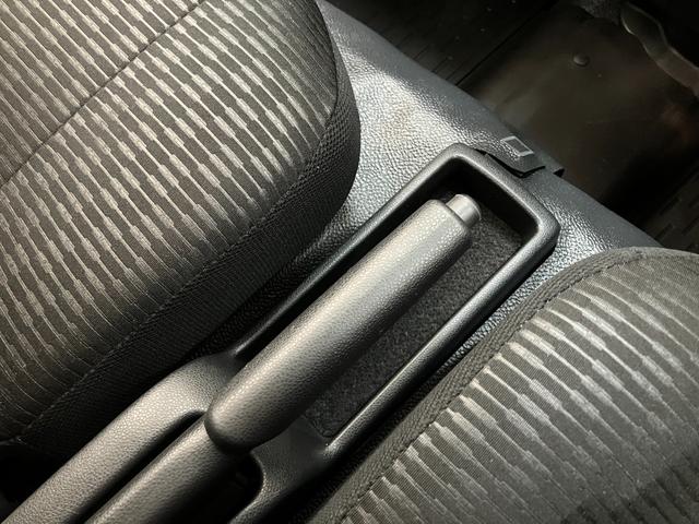 ハイゼットカーゴＤＸ　４ＷＤ　ＣＶＴ車　ドラレコ　キーレス　コーナーセンサー衝突被害軽減ブレーキ　スマアシ　パートタイム４ＷＤ　コーナーセンサー　前席パワーウインドウ　ＡＭ／ＦＭステレオ　ドラレコ　両側スライドドア　オートライト　マニュアルレベリング（滋賀県）の中古車