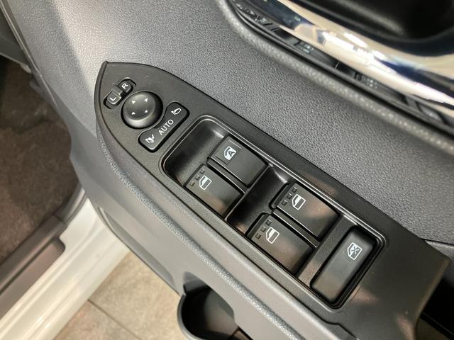 タントカスタムXリミテッド レーダークルコン 届出済未使用車衝突被害軽減ブレーキ コーナーセンサー バックカメラ(ナビ装着時用) 両側電動スライドドア 前席シートヒーター 電動パーキングブレーキ LED オートライト オートエアコン クルーズコントロール(滋賀県)の中古車