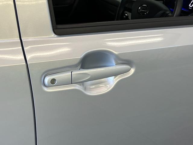 ミライースＸリミテッドＳＡ　コーナーセンサー　ＬＥＤライト　電格ミラー衝突被害軽減ブレーキ　スマアシ３　コーナーセンサー　バックカメラ（ナビ装着時用）　ＣＤステレオ　ＬＥＤヘッドライト　電格ミラー　マニュアルレベリング　キーレスエントリー　オートライト　エコアイドル（滋賀県）の中古車