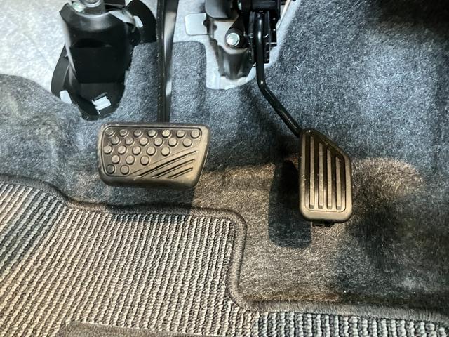 ミライースＸリミテッドＳＡ　コーナーセンサー　ＬＥＤライト　電格ミラー衝突被害軽減ブレーキ　スマアシ３　コーナーセンサー　バックカメラ（ナビ装着時用）　ＣＤステレオ　ＬＥＤヘッドライト　電格ミラー　マニュアルレベリング　キーレスエントリー　オートライト　エコアイドル（滋賀県）の中古車