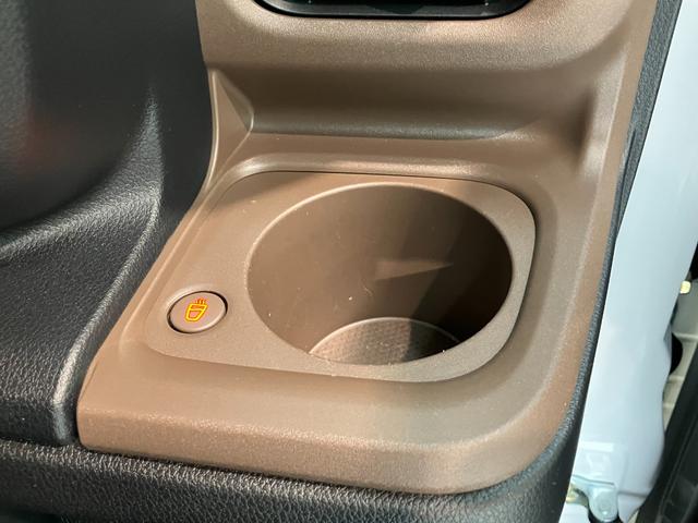 ムーヴキャンバスセオリーＧ　９型ディスプレイオーディオ　ＩＤＬＥレス衝突被害軽減ブレーキ　コーナーセンサー　９型ディスプレイオーディオ　フルセグ　Ｂｌｕｅｔｏｏｔｈ　ＵＳＢ　バックカメラ　両側電動スライドドア　前席シートヒーター　ＬＥＤ　ワイヤレス充電器　電格ミラー（滋賀県）の中古車