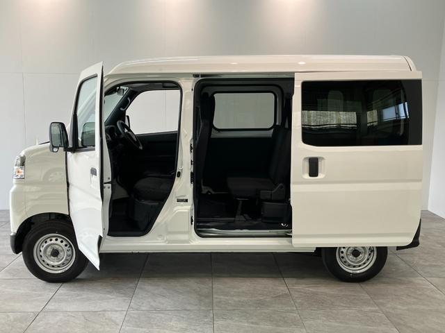 ハイゼットカーゴＤＸ　４ＷＤ　ＣＶＴ　コーナーセンサー　ＥＴＣ　キーレス衝突被害軽減ブレーキ　スマアシ　パートタイム４ＷＤ　コーナーセンサー　前席パワーウインドウ　ＡＭ／ＦＭステレオ　ＥＴＣ　両側スライドドア　オートライト　マニュアルレベリング（滋賀県）の中古車