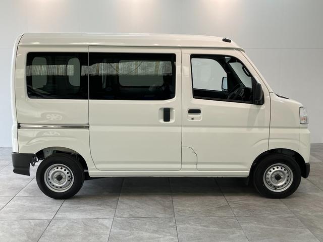 ハイゼットカーゴＤＸ　４ＷＤ　ＣＶＴ　コーナーセンサー　ＥＴＣ　キーレス衝突被害軽減ブレーキ　スマアシ　パートタイム４ＷＤ　コーナーセンサー　前席パワーウインドウ　ＡＭ／ＦＭステレオ　ＥＴＣ　両側スライドドア　オートライト　マニュアルレベリング（滋賀県）の中古車
