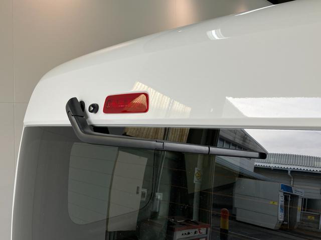 ハイゼットカーゴＤＸ　４ＷＤ　ＣＶＴ　コーナーセンサー　ＥＴＣ　キーレス衝突被害軽減ブレーキ　スマアシ　パートタイム４ＷＤ　コーナーセンサー　前席パワーウインドウ　ＡＭ／ＦＭステレオ　ＥＴＣ　両側スライドドア　オートライト　マニュアルレベリング（滋賀県）の中古車