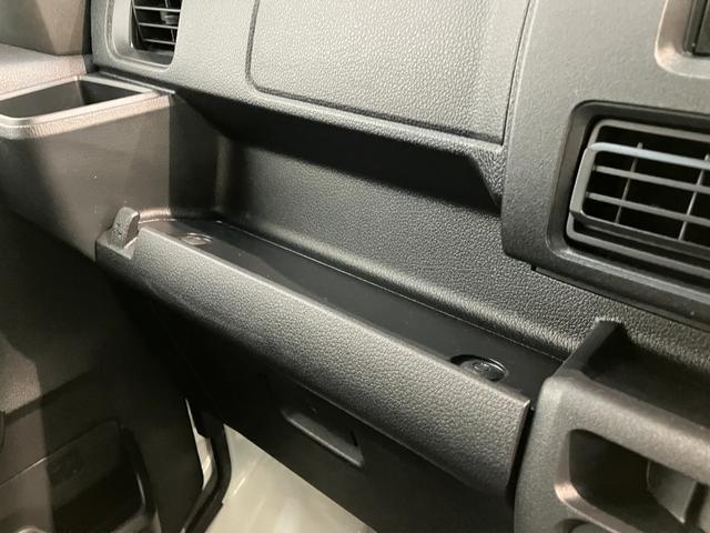 ハイゼットカーゴＤＸ　４ＷＤ　ＣＶＴ　コーナーセンサー　ＥＴＣ　キーレス衝突被害軽減ブレーキ　スマアシ　パートタイム４ＷＤ　コーナーセンサー　前席パワーウインドウ　ＡＭ／ＦＭステレオ　ＥＴＣ　両側スライドドア　オートライト　マニュアルレベリング（滋賀県）の中古車