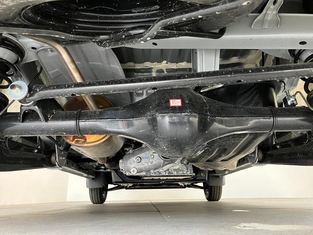 ハイゼットカーゴＤＸ　４ＷＤ　ＣＶＴ　コーナーセンサー　ＥＴＣ　キーレス衝突被害軽減ブレーキ　スマアシ　パートタイム４ＷＤ　コーナーセンサー　前席パワーウインドウ　ＡＭ／ＦＭステレオ　ＥＴＣ　両側スライドドア　オートライト　マニュアルレベリング（滋賀県）の中古車