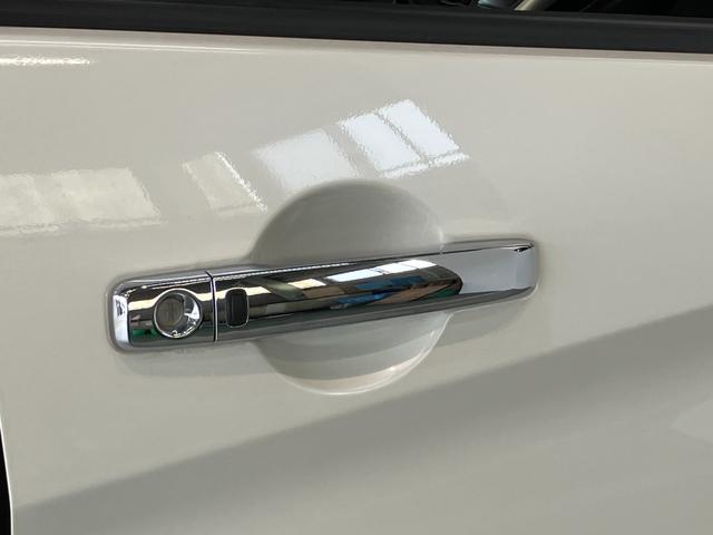 セレナハイウェイスターＶセレクション２　９型ナビ　プロパイロット衝突被害軽減ブレーキ　プロパイロット　９型フルセグナビ　ＤＶＤ　Ｂｌｕｅｔｏｏｔｈ　ＵＳＢ　パノラマカメラ　ドラレコ　ＥＴＣ　駐車支援システム　インテリジェントルームミラー　両側電動スライドドア（滋賀県）の中古車