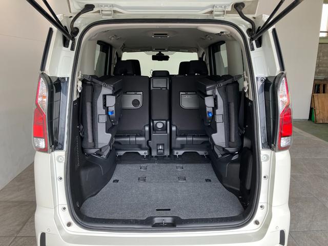 セレナハイウェイスターＶセレクション２　９型ナビ　プロパイロット衝突被害軽減ブレーキ　プロパイロット　９型フルセグナビ　ＤＶＤ　Ｂｌｕｅｔｏｏｔｈ　ＵＳＢ　パノラマカメラ　ドラレコ　ＥＴＣ　駐車支援システム　インテリジェントルームミラー　両側電動スライドドア（滋賀県）の中古車