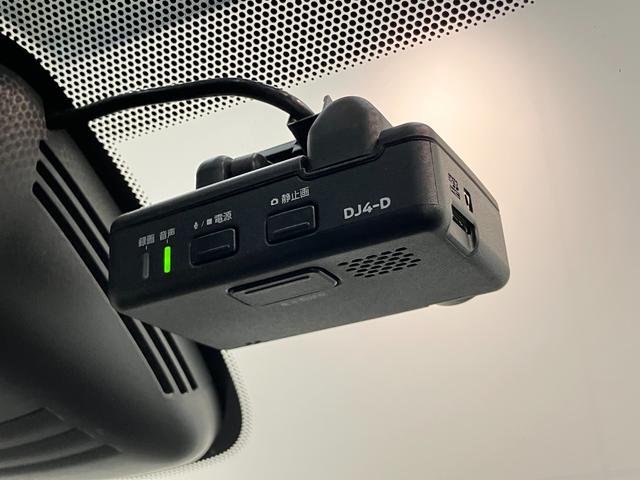 セレナハイウェイスターＶセレクション２　９型ナビ　プロパイロット衝突被害軽減ブレーキ　プロパイロット　９型フルセグナビ　ＤＶＤ　Ｂｌｕｅｔｏｏｔｈ　ＵＳＢ　パノラマカメラ　ドラレコ　ＥＴＣ　駐車支援システム　インテリジェントルームミラー　両側電動スライドドア（滋賀県）の中古車