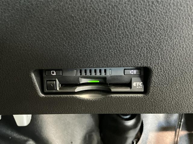 ハイゼットカーゴＤＸ　４ＷＤ　フルセグナビ　ドラレコ　ＬＥＤ　キーレス衝突被害軽減ブレーキ　スマアシ　コーナーセンサー　キーレス　前席パワーウインドウ　フルセグナビ　ＤＶＤ再生　Ｂｌｕｅｔｏｏｔｈ　ＵＳＢ　ドラレコ　ＥＴＣ　ＬＥＤ　オートライト　パートタイム４ＷＤ（滋賀県）の中古車