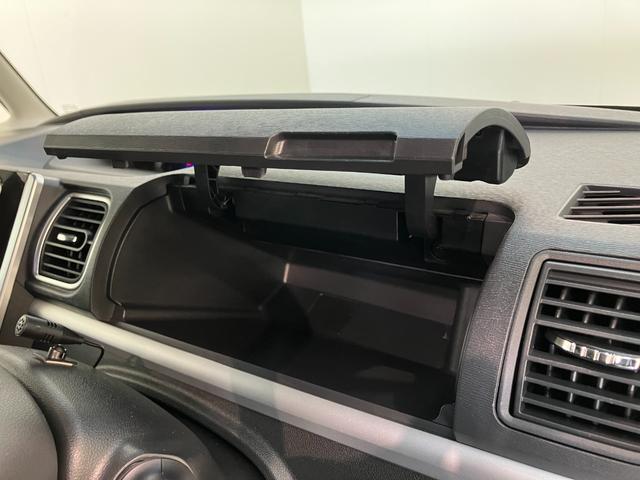 タントカスタムRSトップエディションSA3 8型ナビ ターボ衝突被害軽減ブレーキ 8型フルセグナビ Bluetooth DVD再生 バックカメラ リアフリップダウンモニター ETC 両側電動スライドドア シートヒーター LED オートライト スマートキー(滋賀県)の中古車