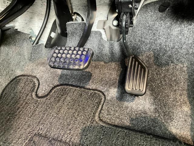 タントカスタムRSトップエディションSA3 8型ナビ ターボ衝突被害軽減ブレーキ 8型フルセグナビ Bluetooth DVD再生 バックカメラ リアフリップダウンモニター ETC 両側電動スライドドア シートヒーター LED オートライト スマートキー(滋賀県)の中古車