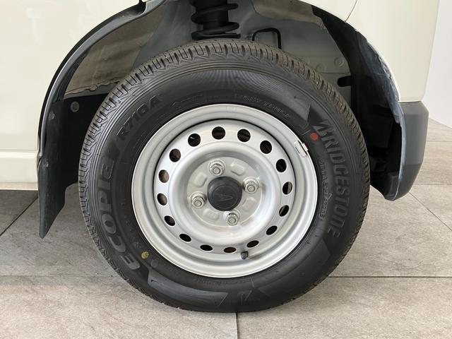 ハイゼットカーゴＤＸ　４ＷＤ　ＣＶＴ車　フルセグナビ　ドラレコ　キーレス衝突被害軽減ブレーキ　コーナーセンサー　フルセグナビ　ＤＶＤ再生　Ｂｌｕｅｔｏｏｔｈ　ドラレコ　ＥＴＣ　オートライト　キーレスエントリー　前席パワーウインドウ　エコアイドル　パートタイム４ＷＤ（滋賀県）の中古車