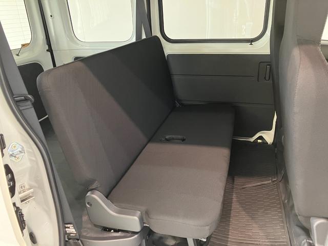 ハイゼットカーゴＤＸ　４ＷＤ　ＣＶＴ車　フルセグナビ　ドラレコ　キーレス衝突被害軽減ブレーキ　コーナーセンサー　フルセグナビ　ＤＶＤ再生　Ｂｌｕｅｔｏｏｔｈ　ドラレコ　ＥＴＣ　オートライト　キーレスエントリー　前席パワーウインドウ　エコアイドル　パートタイム４ＷＤ（滋賀県）の中古車