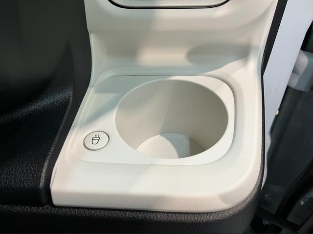 ムーヴキャンバスストライプスＧ　９型ディスプレイオーディオ　駐車支援システム衝突被害軽減ブレーキ　コーナーセンサー　９型ディスプレイオーディオ　フルセグ　Ｂｌｕｅｔｏｏｔｈ　ＵＳＢ　パノラマカメラ　両側電動スライドドア　前席シートヒーター　ワイヤレス充電器　駐車支援システム（滋賀県）の中古車