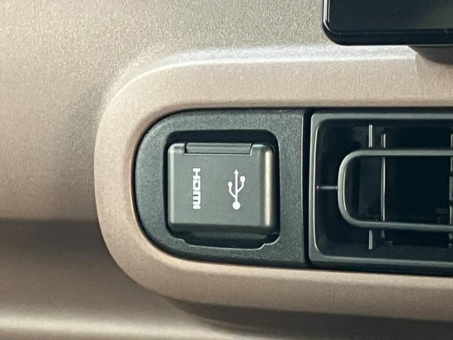 ムーヴキャンバスセオリーＧ　９型ディスプレイオーディオ　届出済未使用車衝突被害軽減ブレーキ　コーナーセンサー　９型ディスプレイオーディオ　フルセグ　Ｂｌｕｅｔｏｏｔｈ　ＵＳＢ　バックカメラ　両側電動スライドドア　前席シートヒーター　ＬＥＤ　ワイヤレス充電器　エコアイドル（滋賀県）の中古車