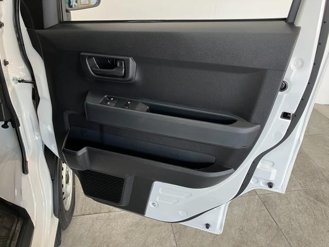 ハイゼットカーゴＤＸ　４ＷＤ　ＣＶＴ車　コーナーセンサー　キーレス　前席ＰＷ衝突被害軽減ブレーキ　スマアシ　パートタイム４ＷＤ　コーナーセンサー　前席パワーウインドウ　ＡＭ／ＦＭラジオ　両側スライドドア　オートライト　マニュアルレベリング　キーレスエントリー（滋賀県）の中古車