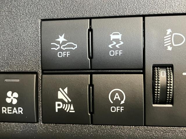 ハイゼットカーゴＤＸ　４ＷＤ　ＣＶＴ車　コーナーセンサー　キーレス　前席ＰＷ衝突被害軽減ブレーキ　スマアシ　パートタイム４ＷＤ　コーナーセンサー　前席パワーウインドウ　ＡＭ／ＦＭラジオ　両側スライドドア　オートライト　マニュアルレベリング　キーレスエントリー（滋賀県）の中古車