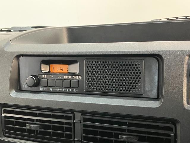 ハイゼットカーゴＤＸ　４ＷＤ　コーナーセンサー　ドラレコ　キーレスエントリー衝突被害軽減ブレーキ　スマアシ　パートタイム４ＷＤ　コーナーセンサー　前席パワーウインドウ　ＡＭ／ＦＭステレオ　ドラレコ　両側スライドドア　オートライト　マニュアルレベリング（滋賀県）の中古車