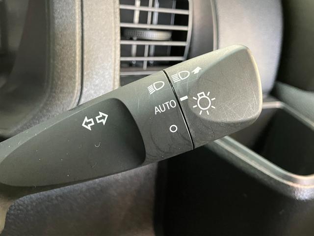 ハイゼットカーゴＤＸ　４ＷＤ　コーナーセンサー　ドラレコ　キーレスエントリー衝突被害軽減ブレーキ　スマアシ　パートタイム４ＷＤ　コーナーセンサー　前席パワーウインドウ　ＡＭ／ＦＭステレオ　ドラレコ　両側スライドドア　オートライト　マニュアルレベリング（滋賀県）の中古車