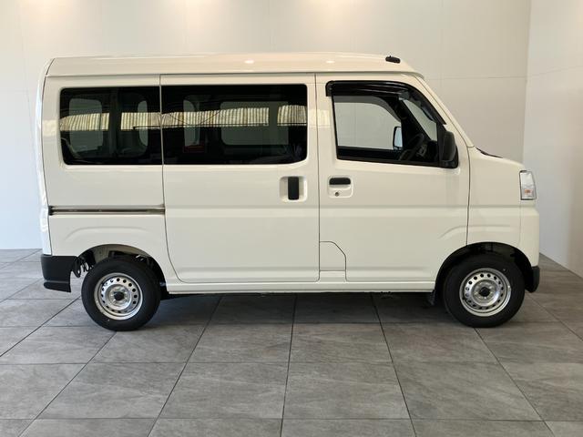 ハイゼットカーゴＤＸ　４ＷＤ　コーナーセンサー　ドラレコ　キーレスエントリー衝突被害軽減ブレーキ　スマアシ　パートタイム４ＷＤ　コーナーセンサー　前席パワーウインドウ　ＡＭ／ＦＭステレオ　ドラレコ　両側スライドドア　オートライト　マニュアルレベリング（滋賀県）の中古車