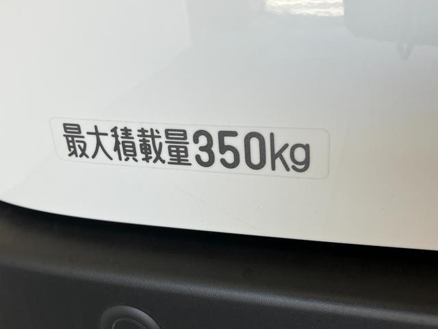 ハイゼットカーゴＤＸ　４ＷＤ　コーナーセンサー　ドラレコ　キーレスエントリー衝突被害軽減ブレーキ　スマアシ　パートタイム４ＷＤ　コーナーセンサー　前席パワーウインドウ　ＡＭ／ＦＭステレオ　ドラレコ　両側スライドドア　オートライト　マニュアルレベリング（滋賀県）の中古車