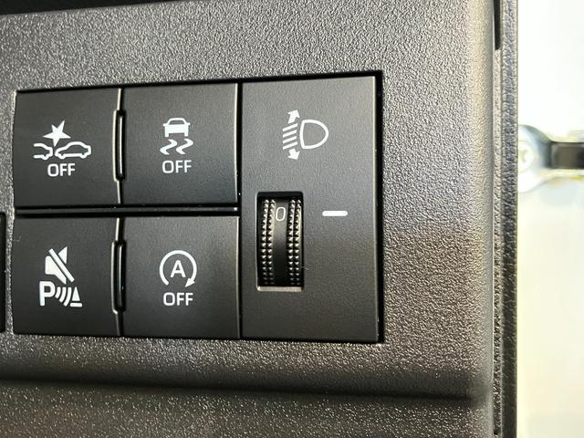 ハイゼットカーゴＤＸ　４ＷＤ　コーナーセンサー　ドラレコ　キーレスエントリー衝突被害軽減ブレーキ　スマアシ　パートタイム４ＷＤ　コーナーセンサー　前席パワーウインドウ　ＡＭ／ＦＭステレオ　ドラレコ　両側スライドドア　オートライト　マニュアルレベリング（滋賀県）の中古車