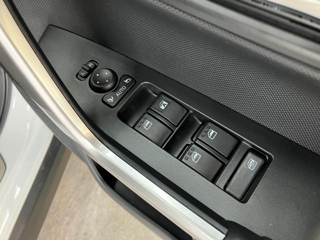 ロッキープレミアムＧ　フルセグナビ　パノラマカメラ　レーダークルコン衝突被害軽減ブレーキ　コーナーセンサー　フルセグナビ　Ｂｌｕｅｔｏｏｔｈ　ＵＳＢ　ＤＶＤ再生　パノラマカメラ　ＬＥＤ　オートライト　オートエアコン　クルーズコントロール　シートヒーター　エコアイドル（滋賀県）の中古車