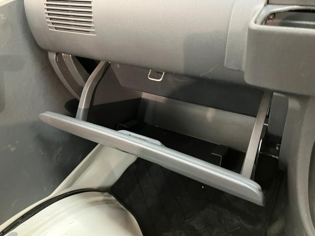 ハイゼットトラックエアコン・パワステ スペシャル 5MT 走行9千キロ5速マニュアルミッション車 エアコン パワステ AM/FMラジオ マニュアルレベリング ゲートプロテクター タイヤ4本新品交換済み(滋賀県)の中古車