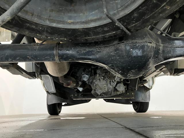 ハイゼットトラックエアコン・パワステ スペシャル 5MT 走行9千キロ5速マニュアルミッション車 エアコン パワステ AM/FMラジオ マニュアルレベリング ゲートプロテクター タイヤ4本新品交換済み(滋賀県)の中古車