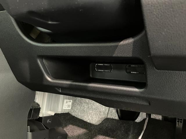 ムーヴキャンバスストライプスＧ　９型Ｄ．Ａ　駐車支援システム　パノラマカメラ衝突被害軽減ブレーキ　コーナーセンサー　ディスプレイオーディオ　フルセグ　Ｂｌｕｅｔｏｏｔｈ　ＵＳＢ　パノラマカメラ　両側電動スライドドア　シートヒーター　ＬＥＤ　ワイヤレス充電器　駐車支援システム（滋賀県）の中古車