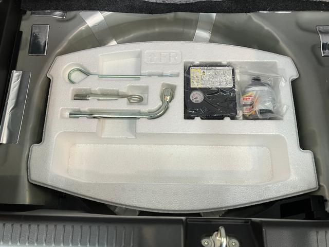 スイフトＸＲリミテッド　８型ナビ　パノラマカメラ　前後ドラレコ衝突被害軽減ブレーキ　フルセグナビ　ＤＶＤ再生　Ｂｌｕｅｔｏｏｔｈ　パノラマカメラ　前後ドラレコ　ＥＴＣ　レーダクルーズコントロール　シートヒーター　ＬＥＤ　オートライト　オートエアコン　スマートキー（滋賀県）の中古車
