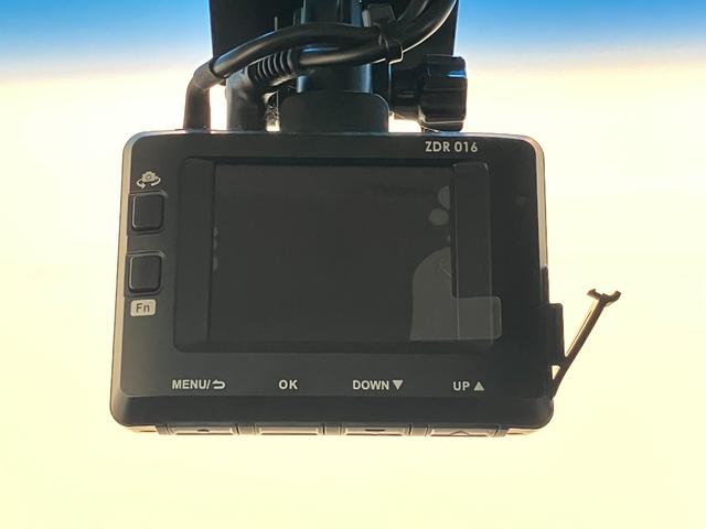 Ｎ−ＯＮＥＧ・Ｌパッケージ　スマートキー　ナビ　前後ドラレコナビ　前後ドラレコ　ＨＩＤヘッドライト　電動格納式ミラー　スマートキー　オートエアコン　オートライト　エコアイドル　タイヤ４本新品交換済み（滋賀県）の中古車