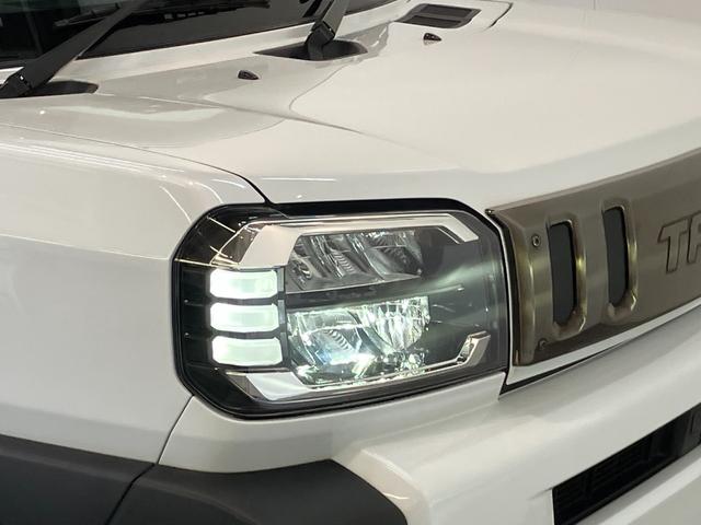 タフトＧ　ダーククロムベンチャー　９型ディスプレイオーディオ衝突被害軽減ブレーキ　コーナーセンサー　ディスプレイオーディオ　フルセグ　Ｂｌｕｅｔｏｏｔｈ　ＵＳＢ　バックカメラ　シートヒーター　電動パーキング　ＬＥＤ　オートライト　オートエアコン　エコアイドル（滋賀県）の中古車