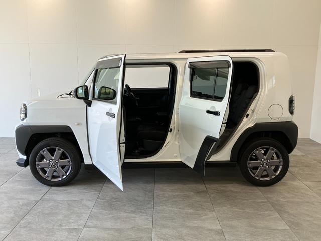 タフトＧ　ダーククロムベンチャー　９型ディスプレイオーディオ衝突被害軽減ブレーキ　コーナーセンサー　ディスプレイオーディオ　フルセグ　Ｂｌｕｅｔｏｏｔｈ　ＵＳＢ　バックカメラ　シートヒーター　電動パーキング　ＬＥＤ　オートライト　オートエアコン　エコアイドル（滋賀県）の中古車