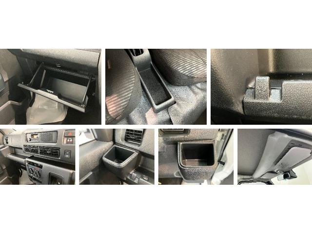 ハイゼットカーゴＤＸ　４ＷＤ　ＣＶＴ車　キーレス　ドラレコ　前席Ｐ／Ｗ衝突被害軽減ブレーキ　スマアシ　パートタイム４ＷＤ　コーナーセンサー　前席パワーウインドウ　ＡＭ／ＦＭステレオ　ドラレコ　両側スライドドア　オートライト　マニュアルレベリング（滋賀県）の中古車