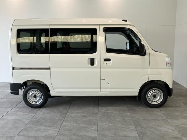 ハイゼットカーゴＤＸ　４ＷＤ　ＣＶＴ車　キーレス　ドラレコ　前席Ｐ／Ｗ衝突被害軽減ブレーキ　スマアシ　パートタイム４ＷＤ　コーナーセンサー　前席パワーウインドウ　ＡＭ／ＦＭステレオ　ドラレコ　両側スライドドア　オートライト　マニュアルレベリング（滋賀県）の中古車