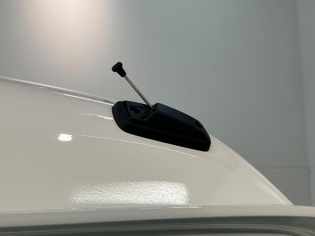 ハイゼットカーゴＤＸ　４ＷＤ　ＣＶＴ車　キーレス　ドラレコ　前席Ｐ／Ｗ衝突被害軽減ブレーキ　スマアシ　パートタイム４ＷＤ　コーナーセンサー　前席パワーウインドウ　ＡＭ／ＦＭステレオ　ドラレコ　両側スライドドア　オートライト　マニュアルレベリング（滋賀県）の中古車