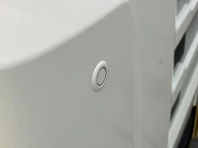 ハイゼットカーゴＤＸ　４ＷＤ　ＣＶＴ車　キーレス　ドラレコ　前席Ｐ／Ｗ衝突被害軽減ブレーキ　スマアシ　パートタイム４ＷＤ　コーナーセンサー　前席パワーウインドウ　ＡＭ／ＦＭステレオ　ドラレコ　両側スライドドア　オートライト　マニュアルレベリング（滋賀県）の中古車